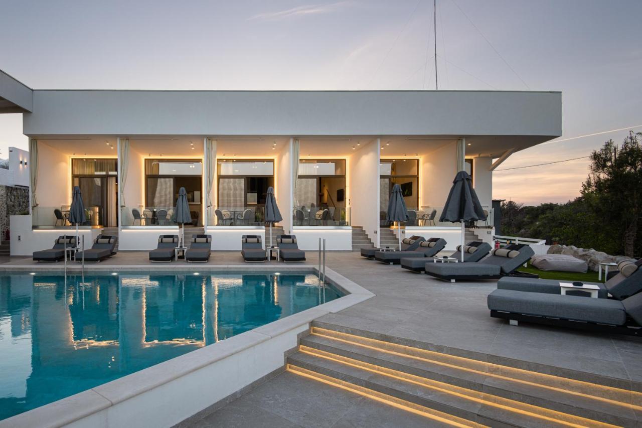 Akrotiri Olympus Luxury Suites - Adults Only Pláka Litókhoro Eksteriør bilde