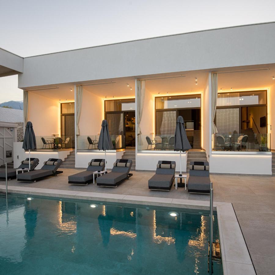 Akrotiri Olympus Luxury Suites - Adults Only Pláka Litókhoro Eksteriør bilde